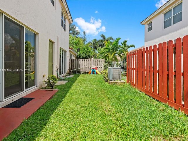4-bedroom home for rent in Homestead - 2258 NE 42nd Ave 0 - MondialRealty