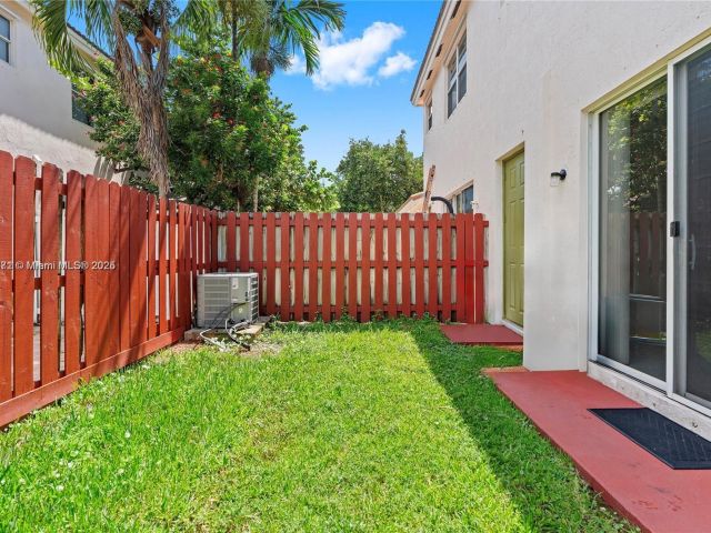 4-bedroom home for rent in Homestead - 2258 NE 42nd Ave 0 - MondialRealty