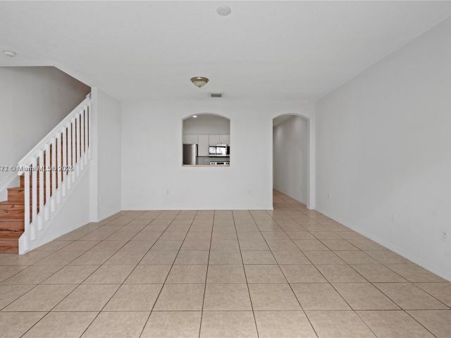 4-bedroom home for rent in Homestead - 2258 NE 42nd Ave 0 - MondialRealty