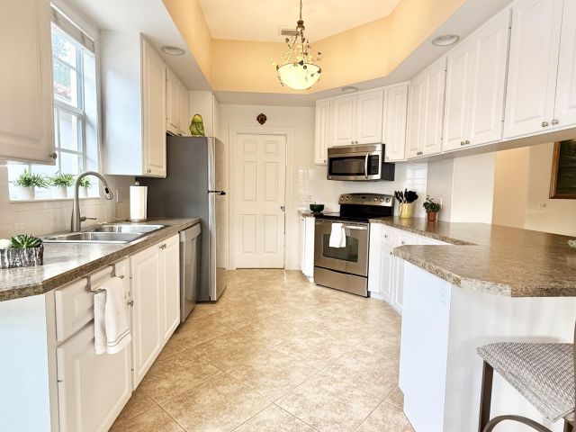 Home for sale at 2603 Muskegon Way - photo 6785126