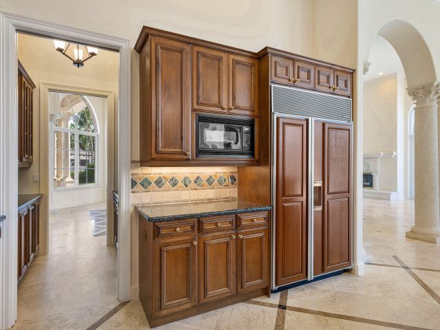 Home for sale at 159 W Coconut Palm Road - photo 6854360