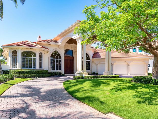 Home for sale at 159 W Coconut Palm Road - photo 6854372