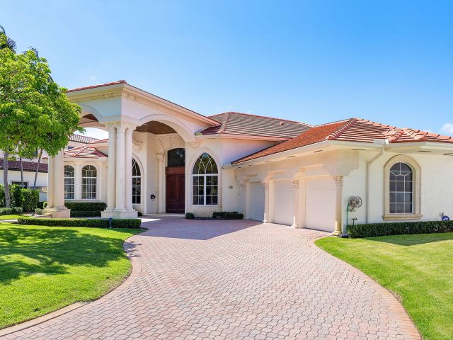 Home for sale at 159 W Coconut Palm Road - photo 6854374