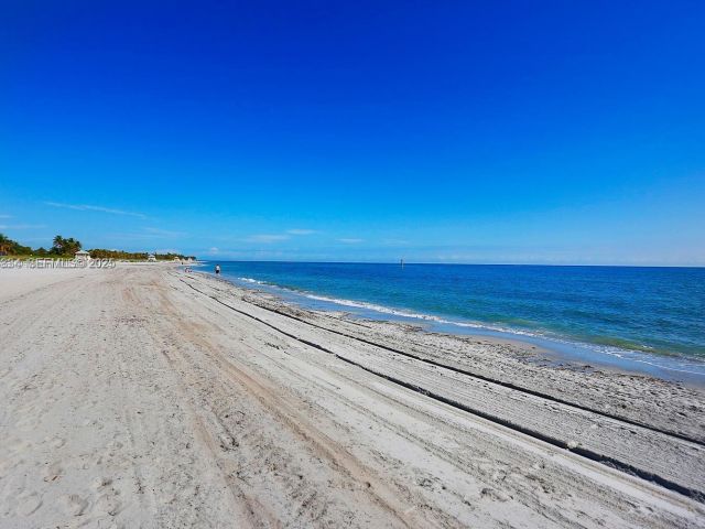 Apartment for rent  Unit #505 - photo 6798352