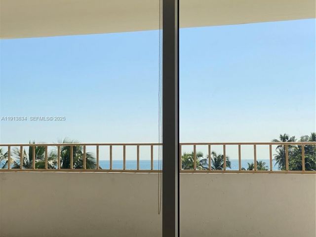 Apartment for rent  Unit #505 - photo 6798355