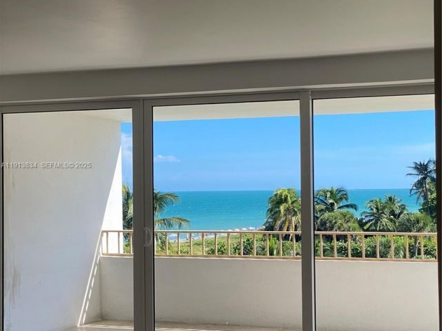 Apartment for rent  Unit #505 - photo 6798368