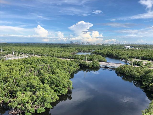 Apartment for sale  Unit #3003 - photo 6785966