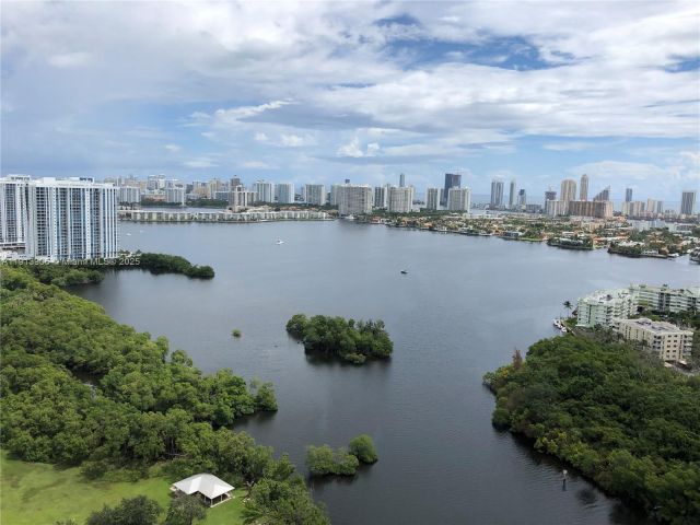 Apartment for sale  Unit #3003 - photo 6785967