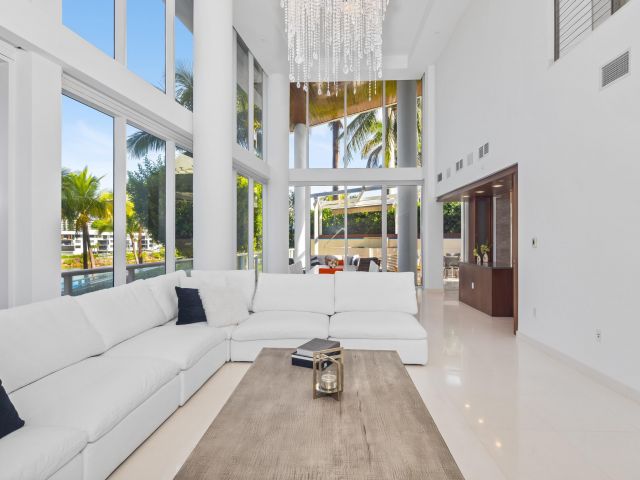 Apartment for rent  Unit #110 - photo 6785792