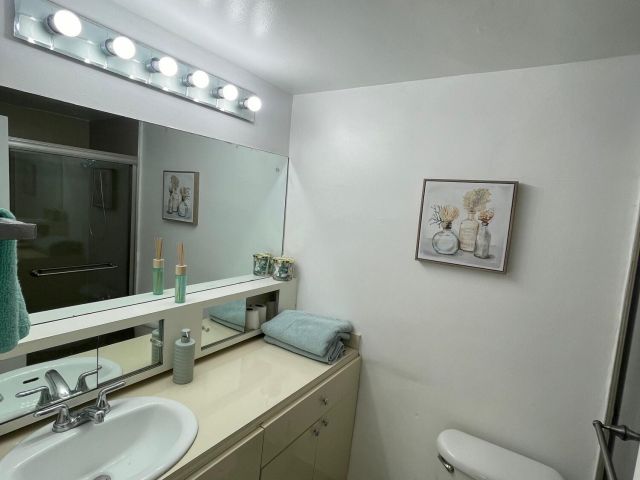 Apartment for sale  Unit #203 - photo 6806400