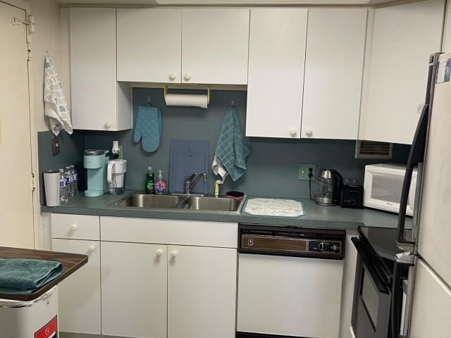 Apartment for sale  Unit #203 - photo 6806402