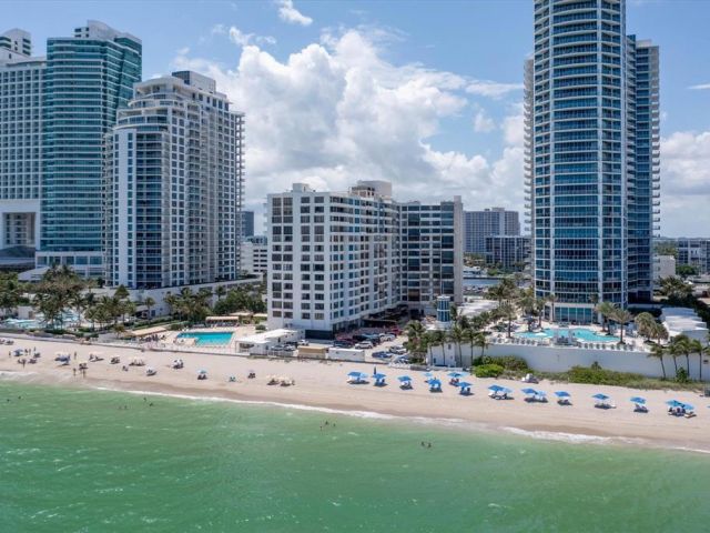 Apartment for sale  Unit #203 - photo 6806413