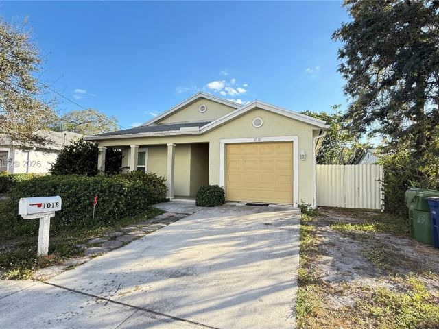 Home for rent at 1018 Foster Rd - photo 6800228