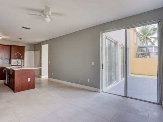 Home for rent at 15895 NW 5th Street - photo 6787339
