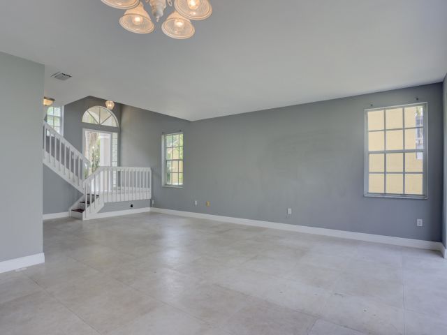 Home for rent at 15895 NW 5th Street - photo 6787342