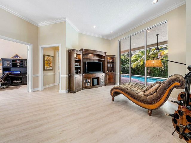 Home for sale at 2560 Whispering Oaks Lane - photo 6816646