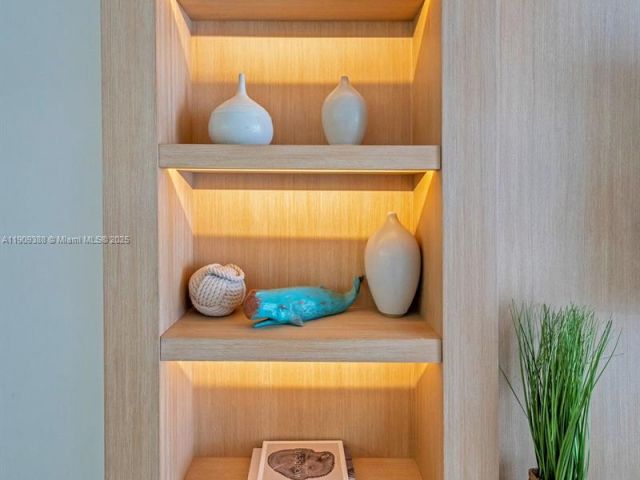 Apartment for rent  Unit #1204 - photo 6788600