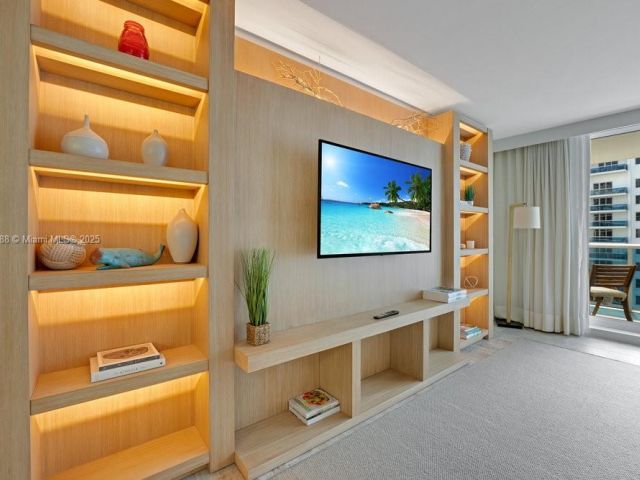 Apartment for rent  Unit #1204 - photo 6788601