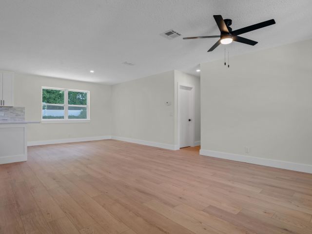 Home for sale at 598 Coral Way - photo 6803499