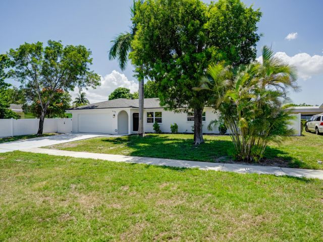 Home for sale at 598 Coral Way - photo 6803503