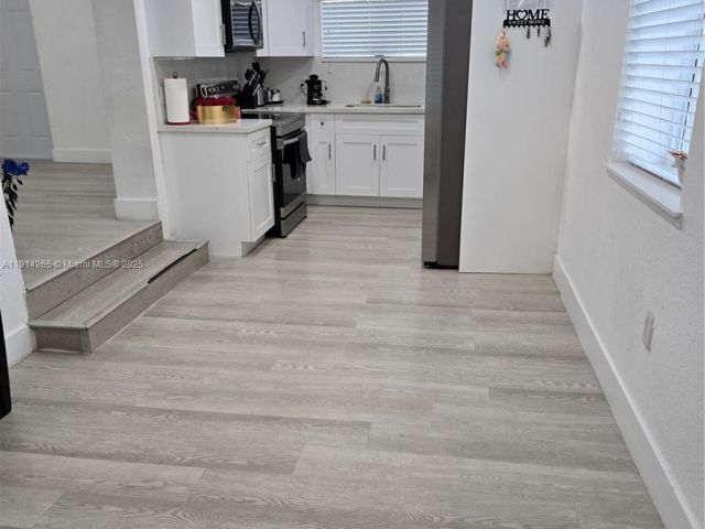 Home for rent at 1420 NW 116th St - photo 7427654