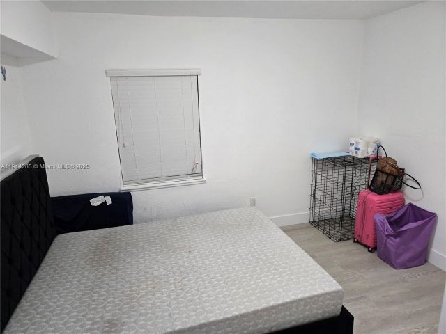 Home for rent at 1420 NW 116th St - photo 7427661