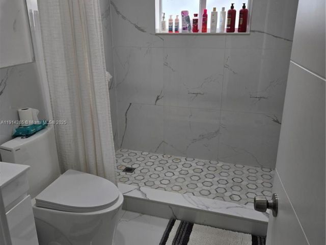 Home for rent at 1420 NW 116th St - photo 7427671