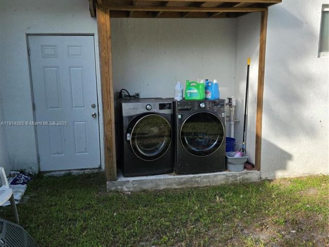 Home for rent at 1420 NW 116th St - photo 7427678