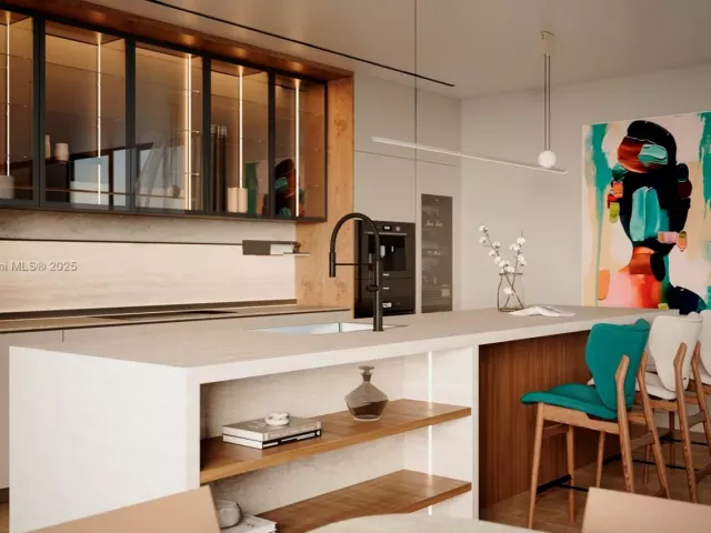 4-bedroom home for sale in Bay Harbor Islands - 10190 E Bay Harbor Dr 13 - MondialRealty