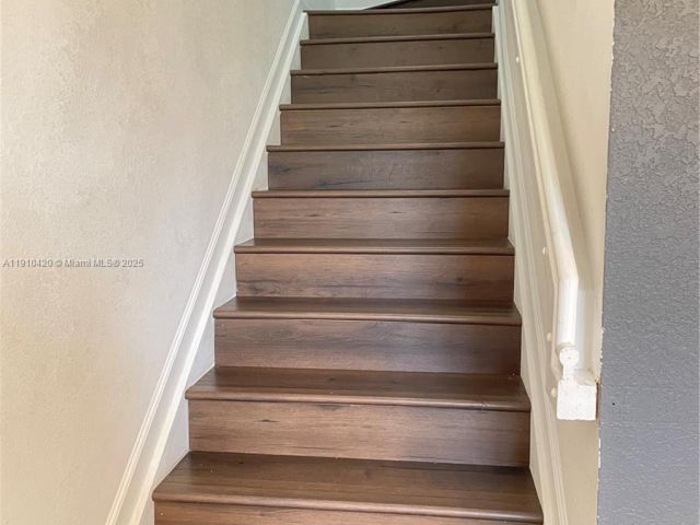 3-bedroom home for rent in Homestead - 27563 SW 139th Psge #A - MondialRealty