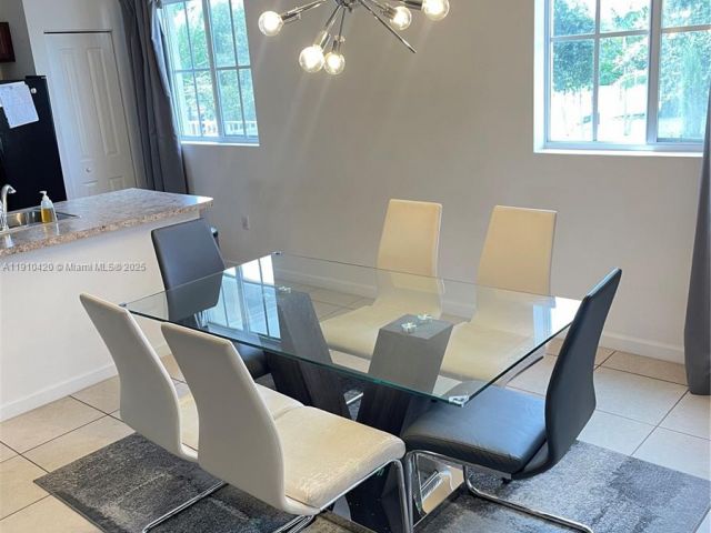 3-bedroom home for rent in Homestead - 27563 SW 139th Psge #A - MondialRealty