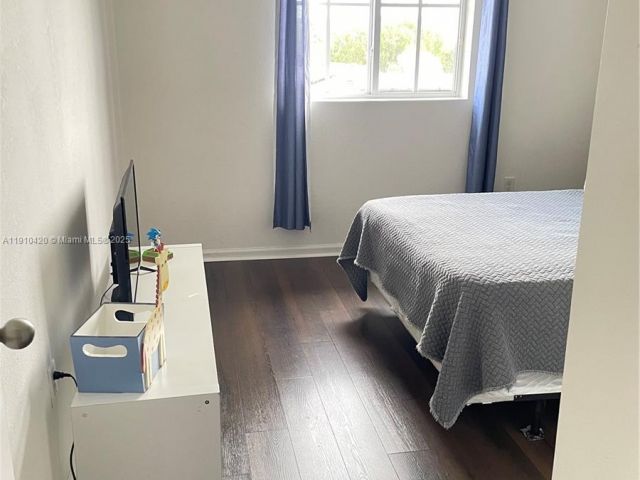 3-bedroom home for rent in Homestead - 27563 SW 139th Psge #A - MondialRealty