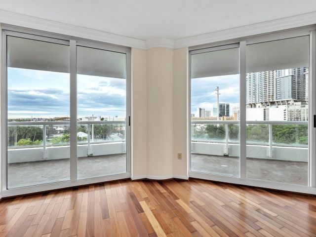 Apartment for rent  Unit #707 - photo 6789634