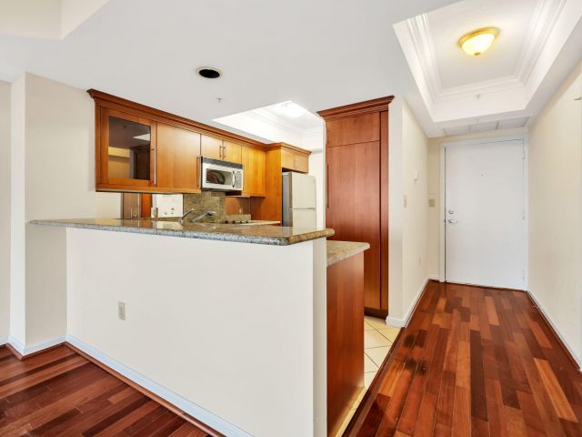 Apartment for rent  Unit #707 - photo 6789635