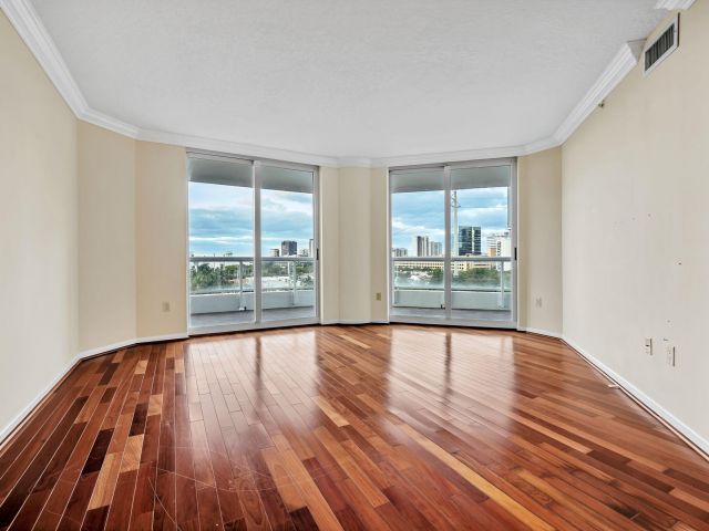 Apartment for rent  Unit #707 - photo 6789645