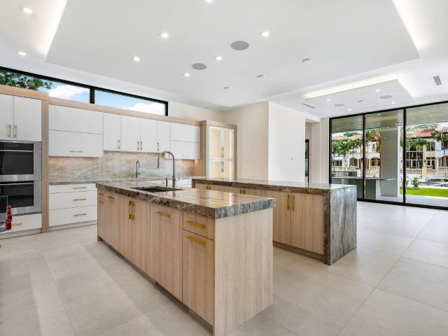 Home for sale at 191 W Coconut Palm Road - photo 6854381