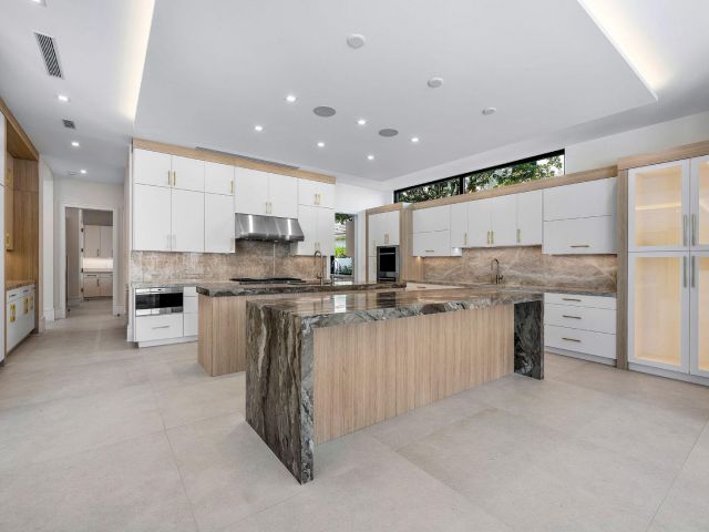 Home for sale at 191 W Coconut Palm Road - photo 6854386