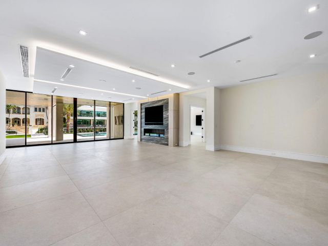 Home for sale at 191 W Coconut Palm Road - photo 6854390