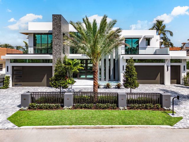 Home for sale at 169 W Coconut Palm Road - photo 6854399