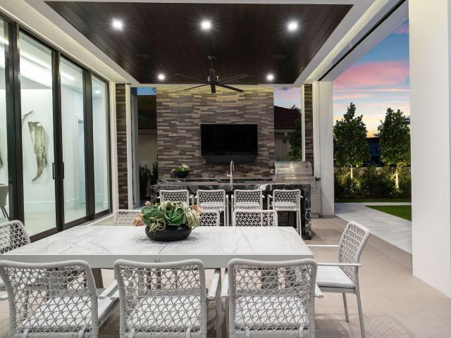 Home for sale at 169 W Coconut Palm Road - photo 6854415