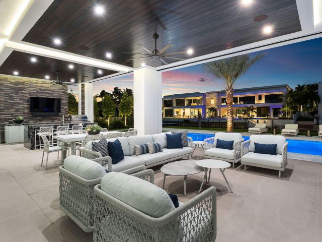 Home for sale at 169 W Coconut Palm Road - photo 6854416