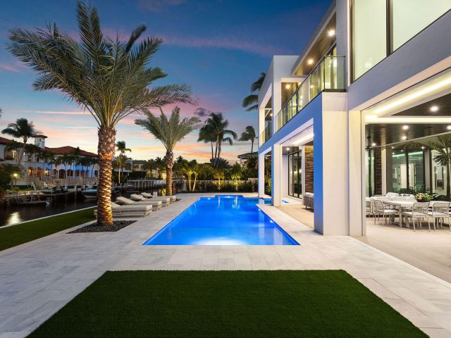 Home for sale at 169 W Coconut Palm Road - photo 6854418