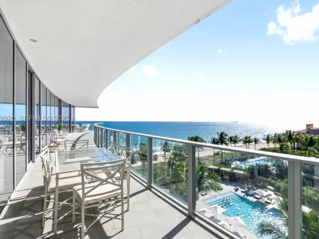 4-bedroom condo for sale in Fort Lauderdale - 2200 N Ocean Blvd N605 - MondialRealty