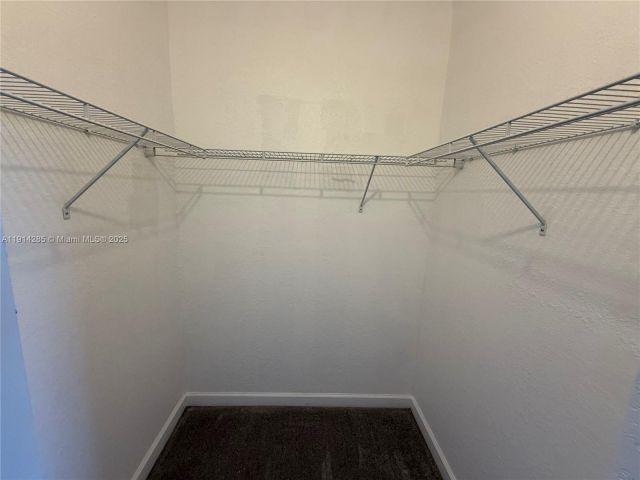 3-bedroom home for rent in Miami - 685 NE 208th Ter 685 - MondialRealty