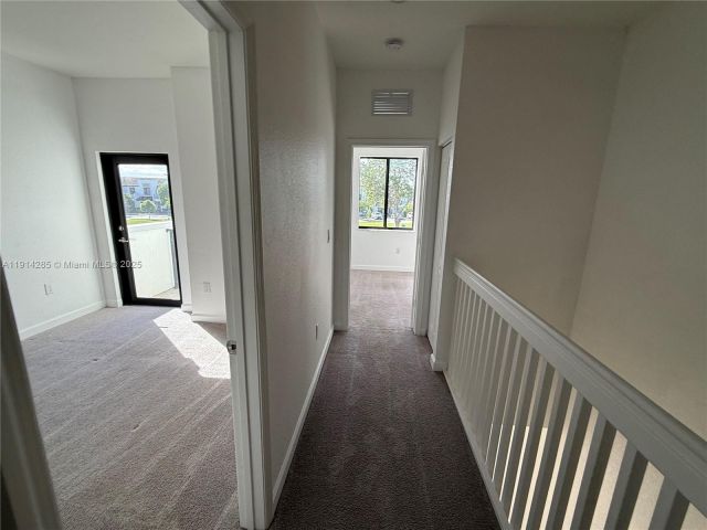 3-bedroom home for rent in Miami - 685 NE 208th Ter 685 - MondialRealty