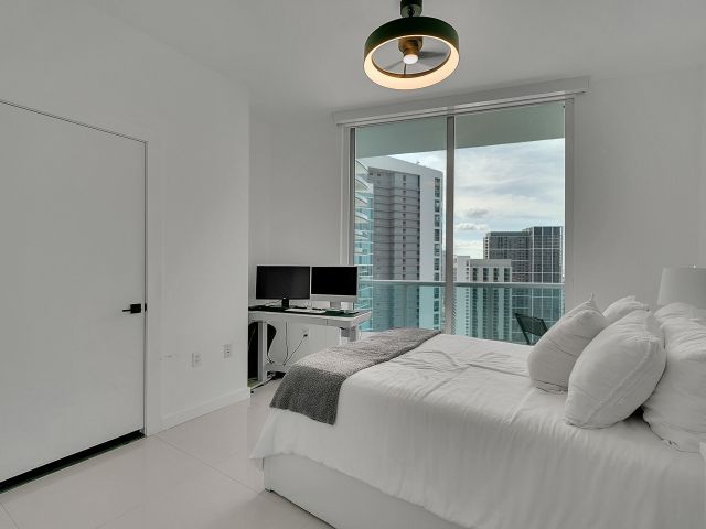 Apartment for rent  Unit #4812 - photo 6788958