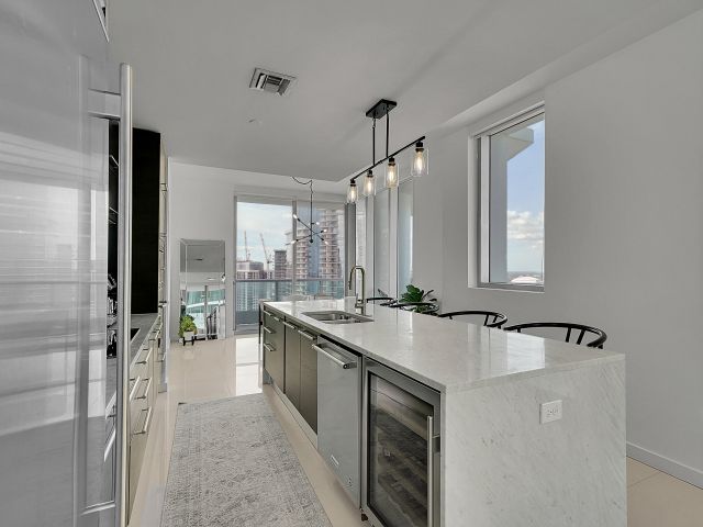 Apartment for rent  Unit #4812 - photo 6788961