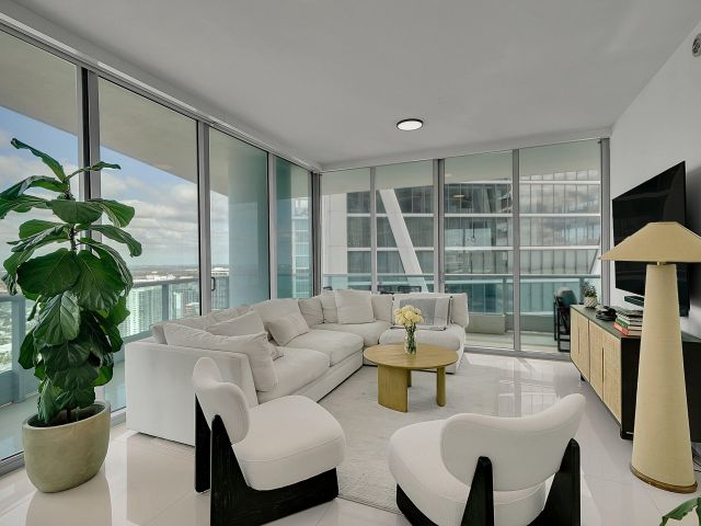 Apartment for rent  Unit #4812 - photo 6788969