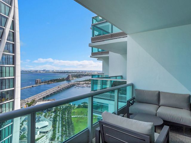 Apartment for rent  Unit #4812 - photo 6788970