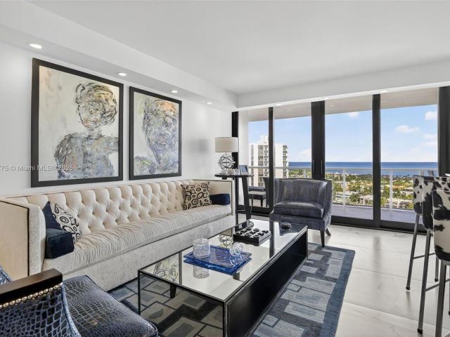 Apartment for sale  Unit #1704 - photo 6788426